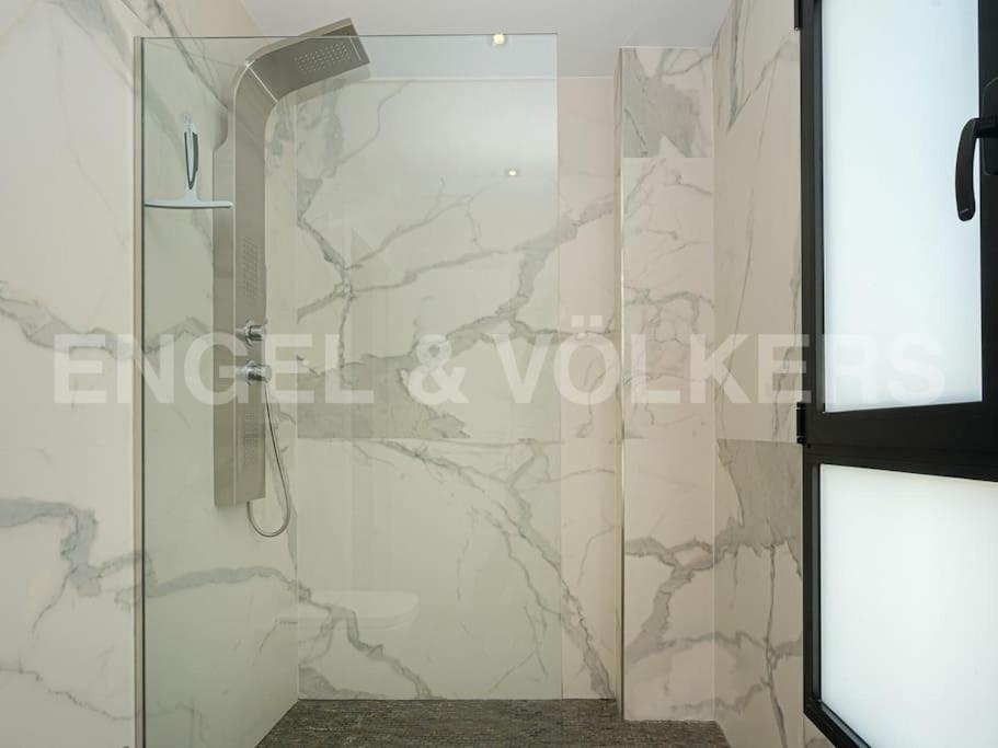 Villa In Финестрат Экстерьер фото